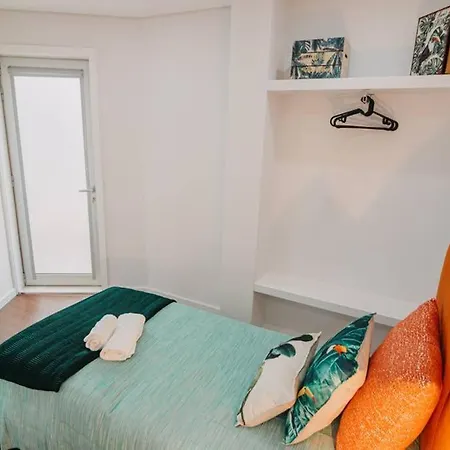 Lechartier 4 Apartman Porto