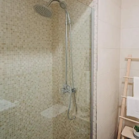 Lechartier 4 Apartamento *